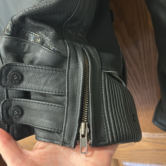 Scorpion Exo Get Stung Leather Motorcycle Jacket Exo Skeltal Protection - Picture 10 of 15